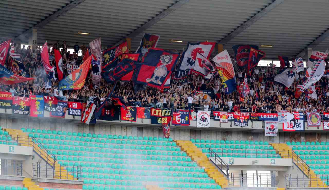 Tifosi del Genoa - LaPresse- SAmpGazzetta.it