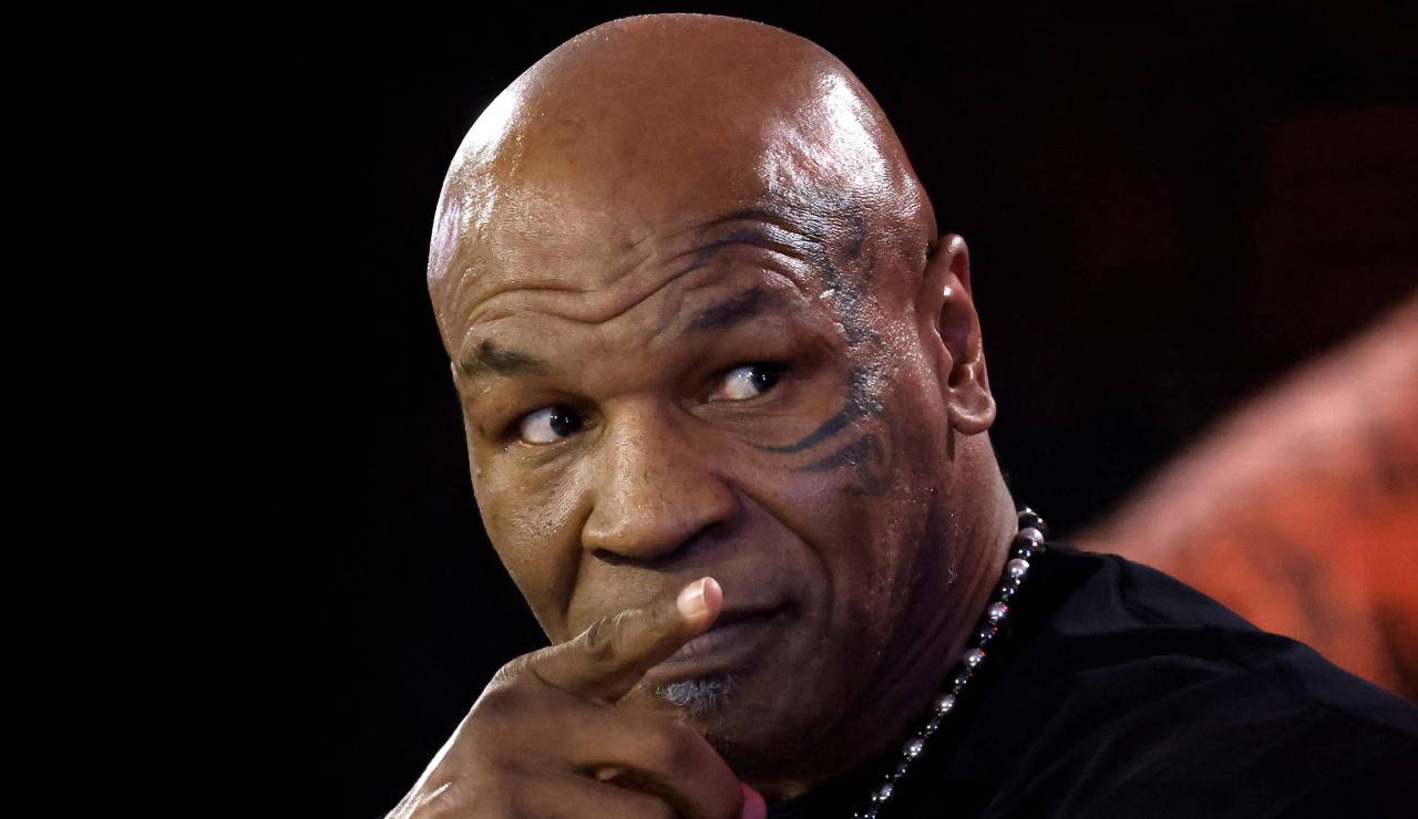 Mike Tyson viene sfidato