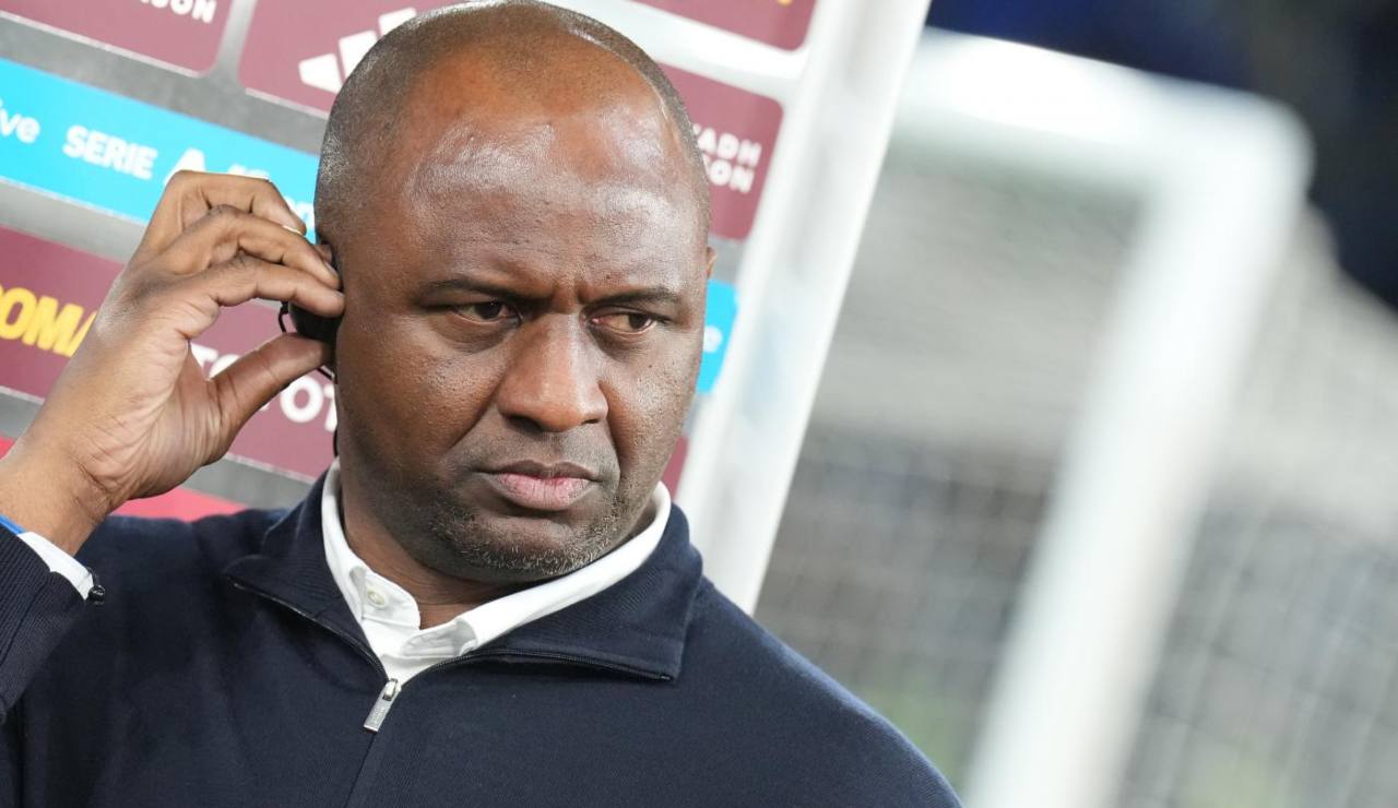 Rissa sfiorata per Patrick Vieira